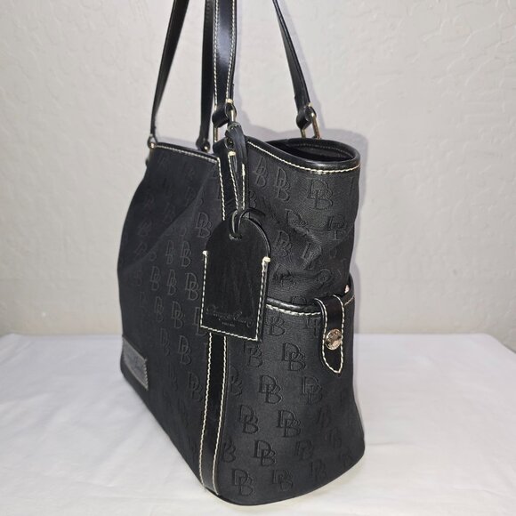 Dooney & Bourke Large Black Signature / Logo Canvas Shoulder Tote Bag - Picture 3 of 15